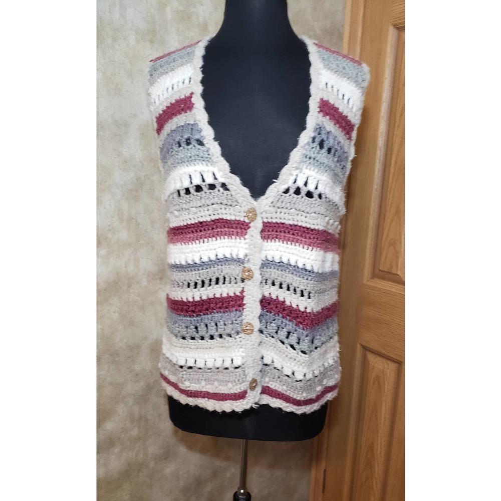 Huntington Ridge size large vintage crochet vest